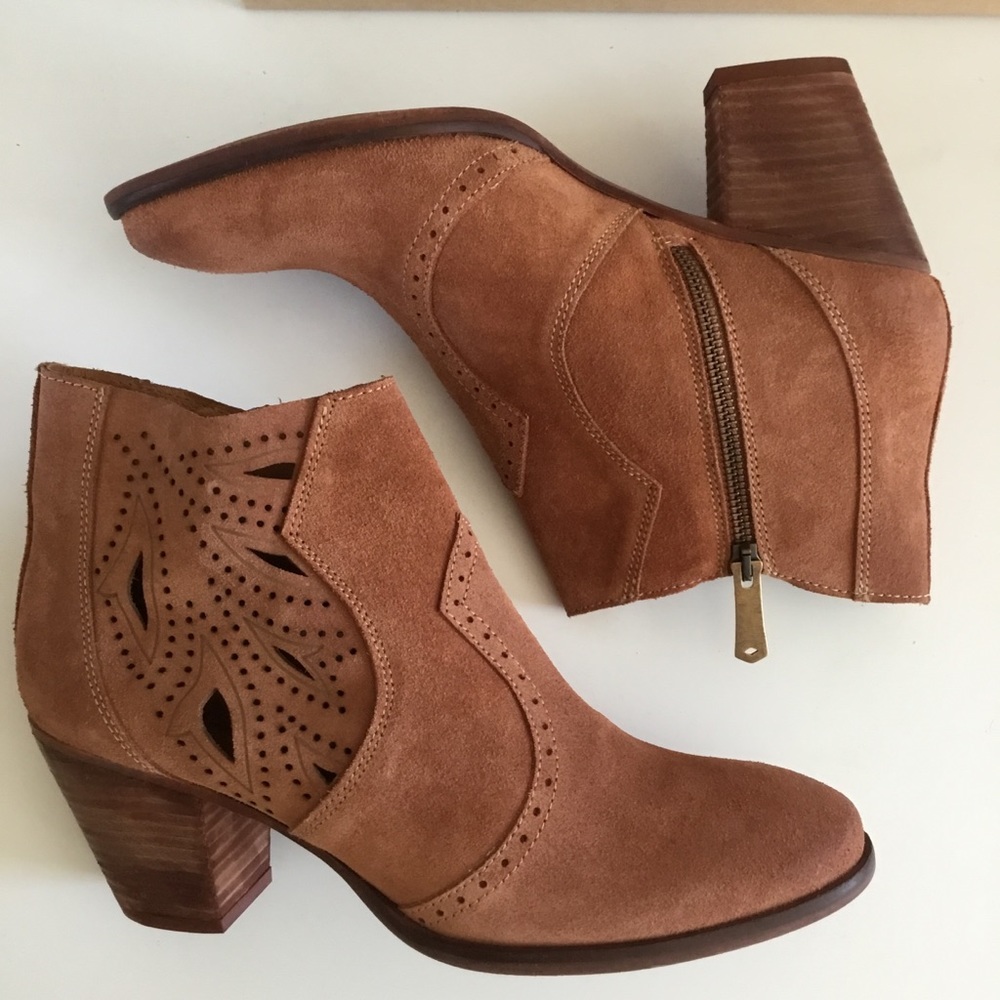 NIB Vera Cruz BayLeaf Booties